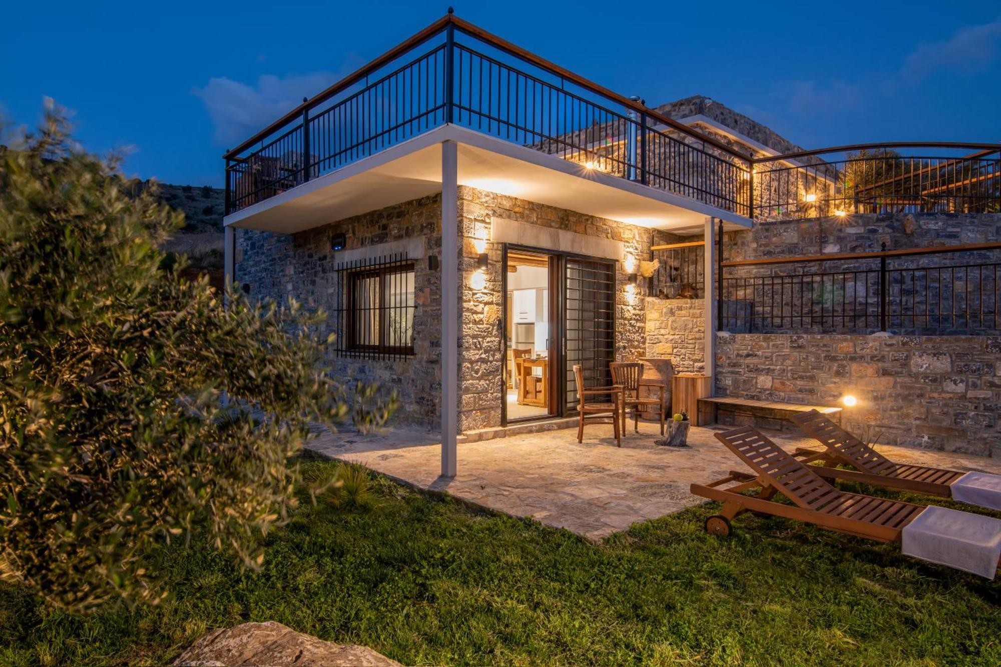 Lotzetta Suites By Estia أغيا غاليني المظهر الخارجي الصورة