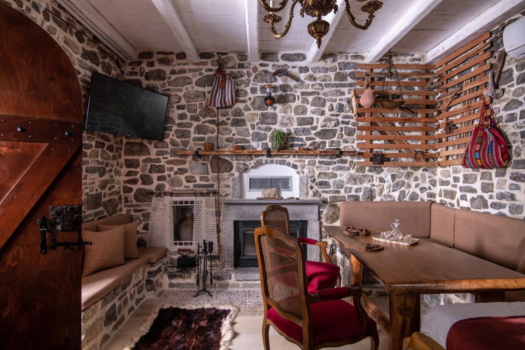 Lotzetta Suites By Estia أغيا غاليني المظهر الخارجي الصورة