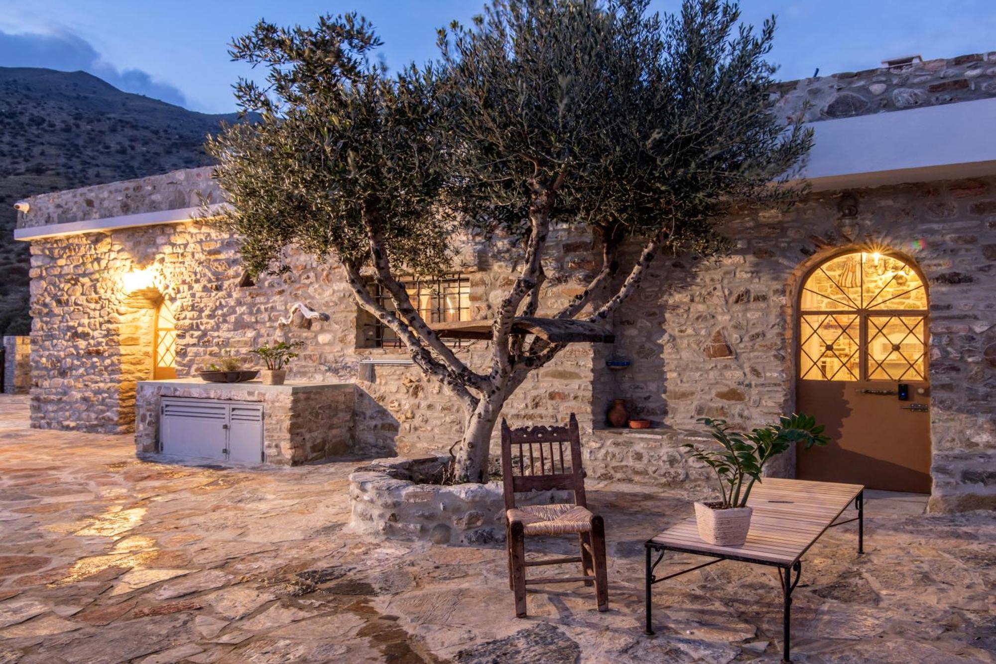 Lotzetta Suites By Estia أغيا غاليني المظهر الخارجي الصورة